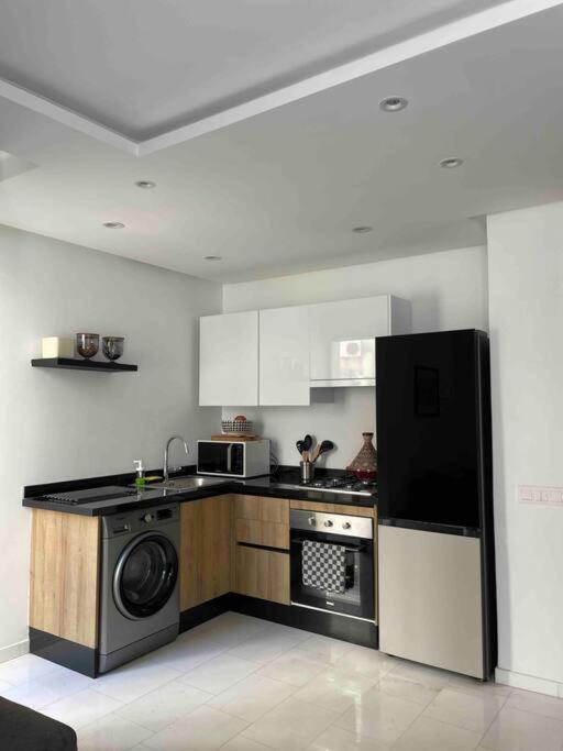 Central Holiday Apartment * 卡萨布兰卡
